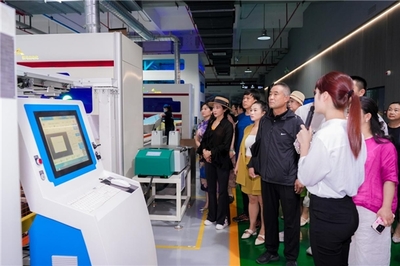 智造魅力，品質見證 百名客戶探訪慕思4.0數字化工廠與卓越檢測服務